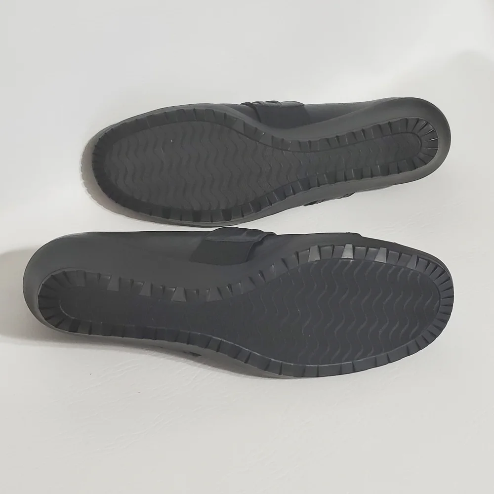 Walking Cradle Loafers Black Leather Upper
